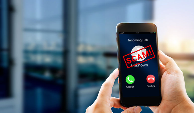 false Unknown caller show on mobile phone screen.